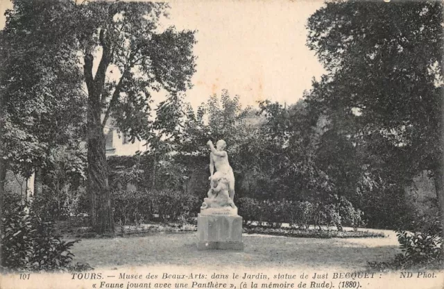 Torres - Museo Bellas Artes - Jardin: Estatua De Just Alerón