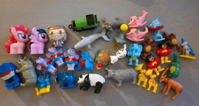 Diverse Spielzeug Figuren Überraschungen aus Ü Eiern etc.