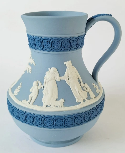 Wedgwood Tricolor Azul Jasperware Agua la Jarra
