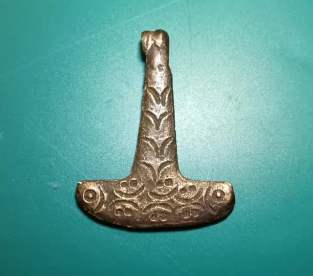 Ancient VIKING decorated silver THOR'S HAMMER amulet 2