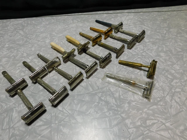 Lot of 18 Vintage Safety Razors, Most Are Gillette. See Notes For Full Info.