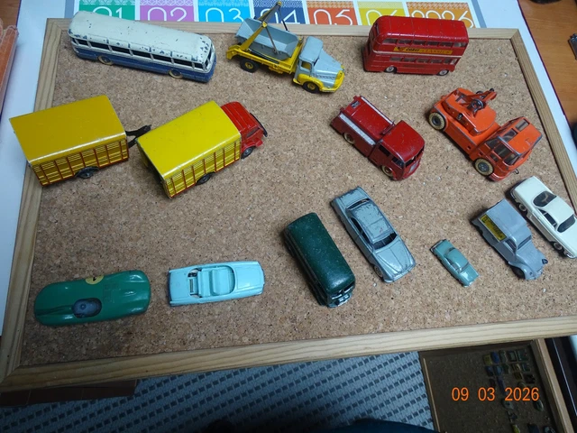 Lot de voitures diverses marques X2 caisses , Vente aux enchères