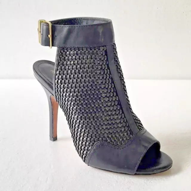 Pour La Victoire York Black Stiletto Woven Leather Cutout Bootie Heel 7.5M 2