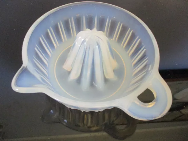 Vintage Hand Juicer Juice Panel Reamer Mosser Opalescent Glass Depression Style