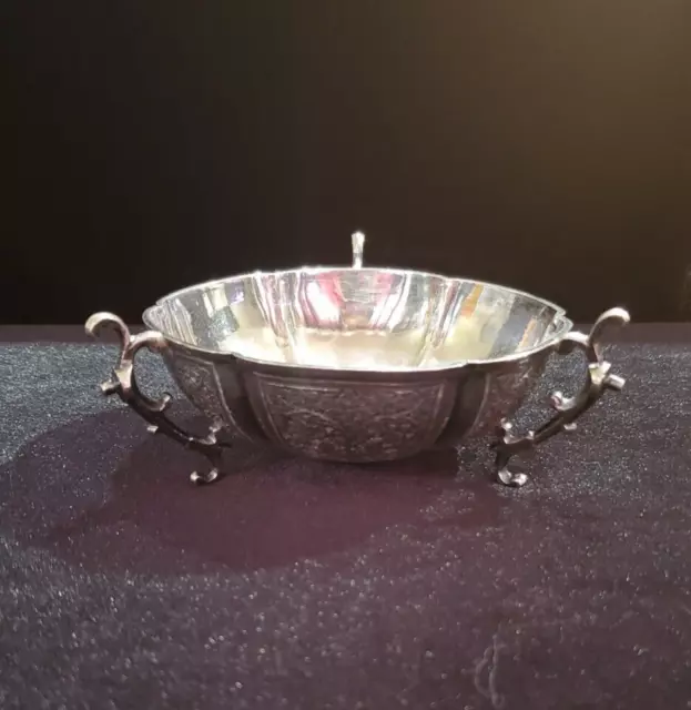 Gorgeous Antique - 3 Footed Solid Sterling Silver -Clean Candy Nut Dish 154g