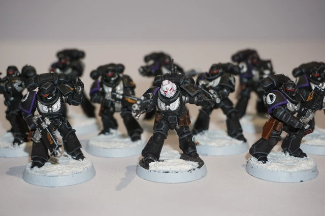 Warhammer 40k – Primaris Techmarine Raven Guard (Completamente Assembliato E Dipinto A Mano)