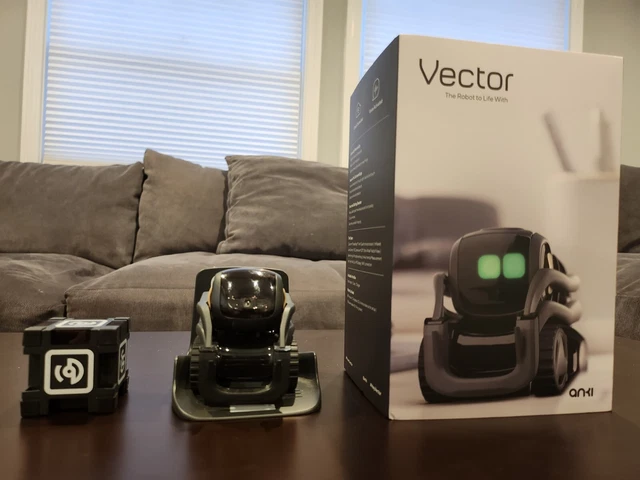 Anki Vector Home Companion Robot 000-0075  With Original Box