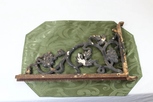 Antique Cast Iron Shelf Bracket Grapes Leaves #3 Architectural Salvage