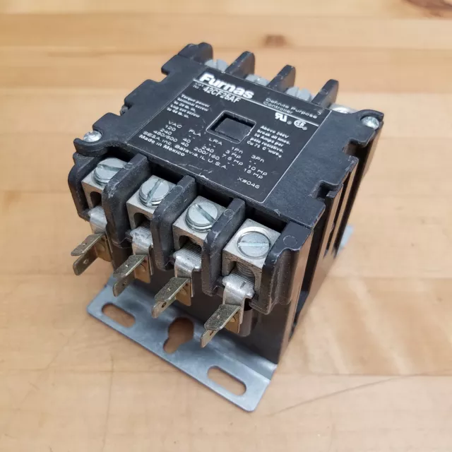 Furnas 42CF25AF Definite Purpose Contactor, 40Amp, 4 Pole, 120V - USED