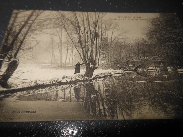 cpa BRUNOY hiver au pont de SOULINS animée cachet convoyeur