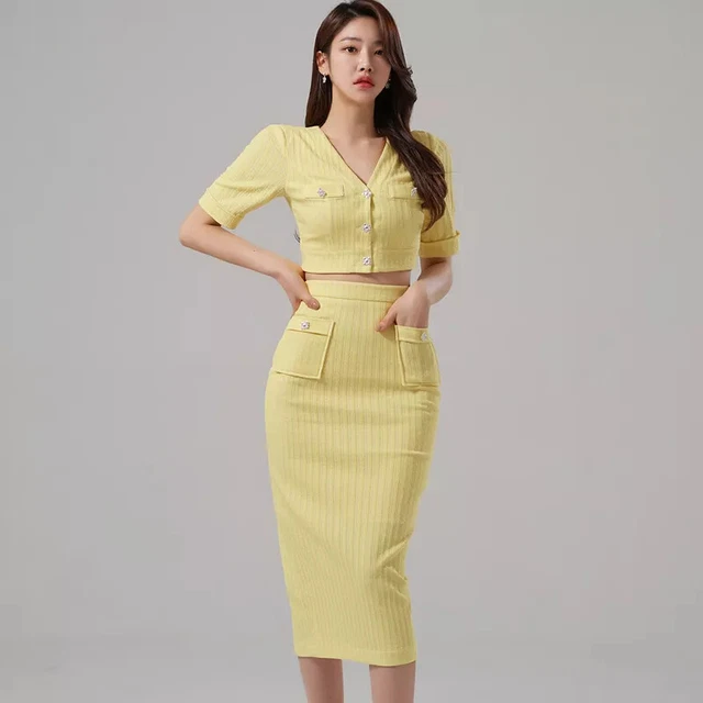 Costume élégant Pour Femme - Ensemble Chemise + Jupe Fourreau Noir - Taille Slim - Neuf Avec étiquettes