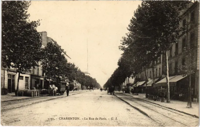 CPA AK Charenton La Rue de Paris FRANCE (1282182)