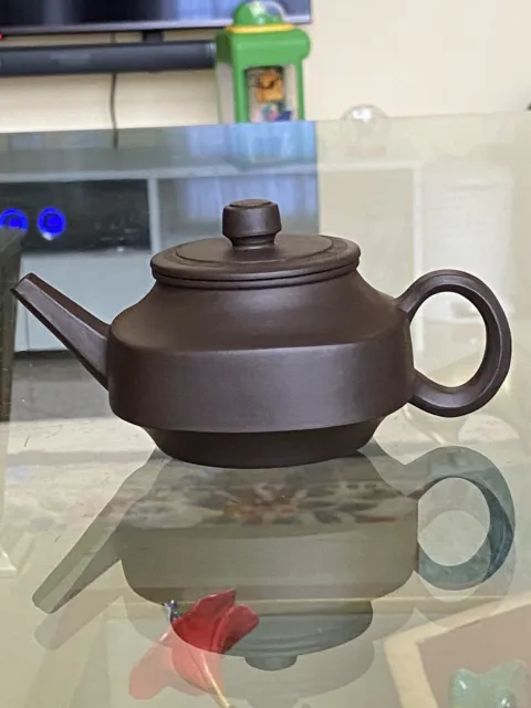 Beautiful Vintage Chinese Yixing Zisha Clay Teapot, check Clay & Workmanship