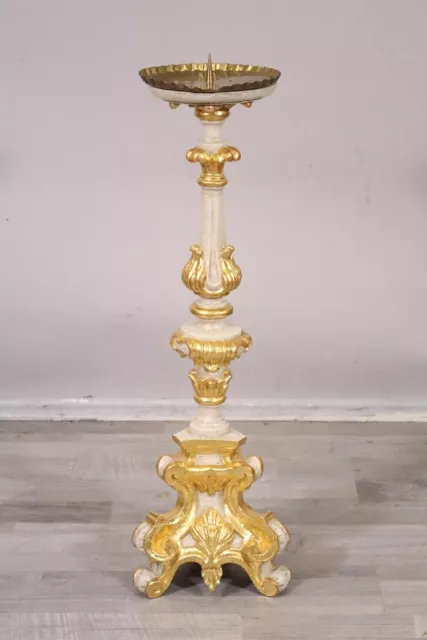 79cm Altarleuchter Bodenleuchter Holz geschnitzt gefasst vergoldet (MÖ2856)