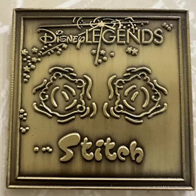 DEC Disney Legends Stitch Bronze Footprints LE 200 Disney Pin PP60241