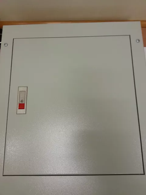 MCB DISTRIBUTION BOARD 3 PHASE IND BOARD + 125a ISO 6 WAY + 4 TP MCB + 6 SP MCB