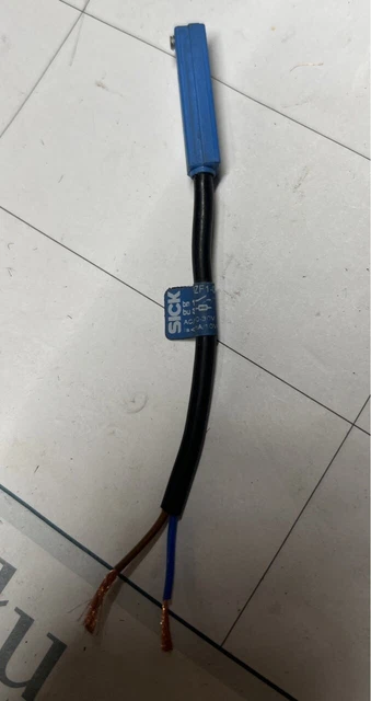 Piston position sensor SICK RZF1-03ZUS-KW0 /#G 5A1A 1432