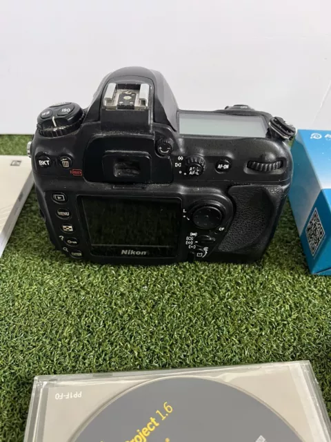 Nikon D200 10.2MP Digital SLR Camera Body w/ New Battery & Charger 3