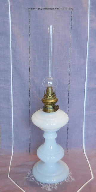 Lampe à Pétrole Opaline Blanche Déco Vintage Réf 1 | eBay