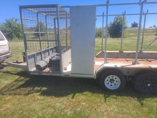 Heavy duty plant trailer