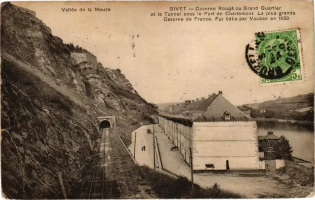 CPA Vallée de la Meuse - GIVET Caserne Rougé ou Grand Quartier .. (224742)