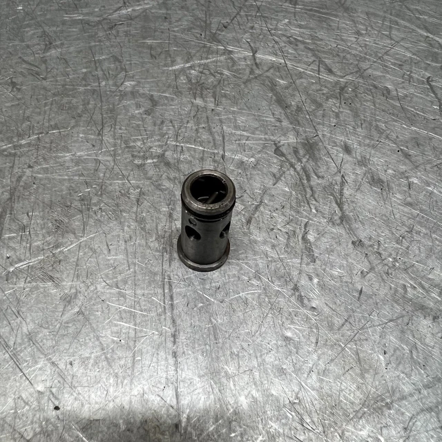2004 - 2005 Honda TRX450r Trx 450r Crankcase Relief Valve *114