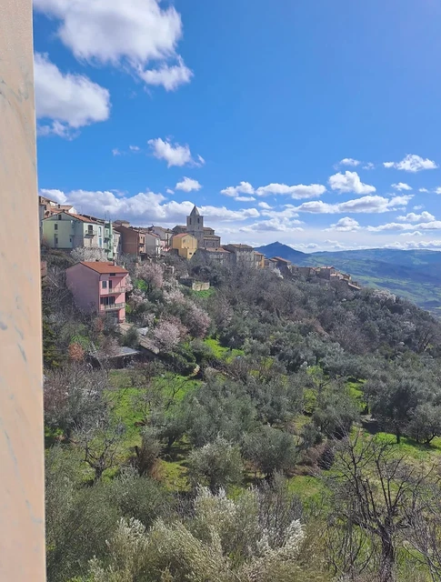5 storey house in Italy payable over 10 years 5 storey house in Italy payable over 10 years