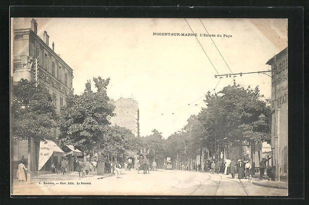 CPA Nogent-sur-Marne, L´Entrèe du Pays, vue de la rue