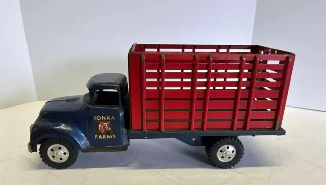 Vintage 1950's Tonka Farms Livestock Hauler Truck