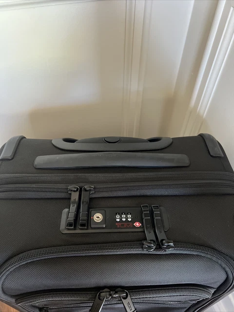 Tumi Alpha 3 Continental Dual Access 4 Wheeled Carry-On 2203561 Black 2