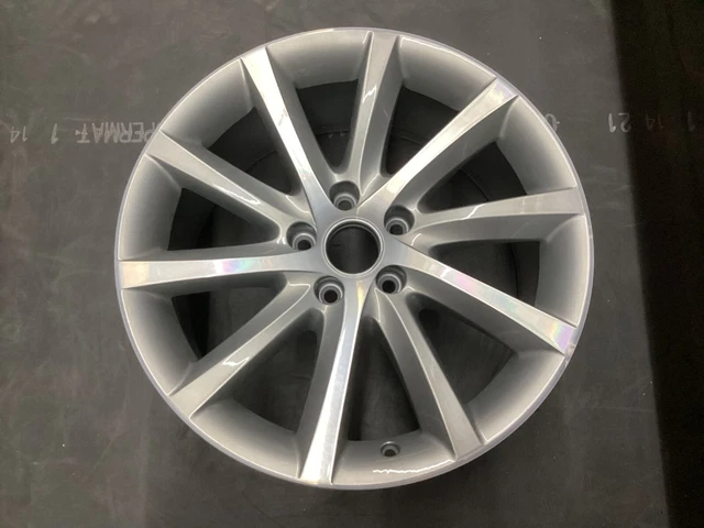 (Qty 1) Volkswagon OEM Wheel Rim for 07-11 EOS 06-10 Passat 69829MS 18x8 5x112