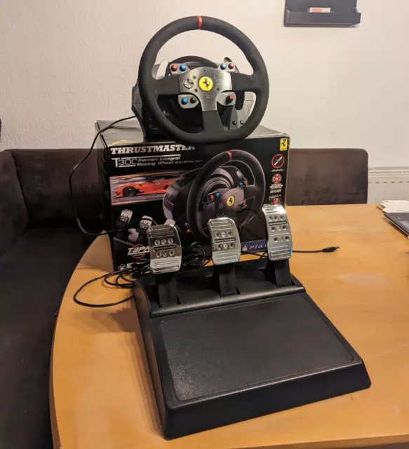 THRUSTMASTER T300 Ferrari Integral Racing Wheel Alcantara PC PS5/4 schwarz tuned