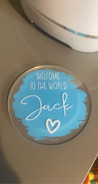 welcome to the world sign