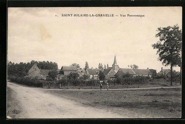CPA Saint-Hilaire-la-Gravelle, panoramic view