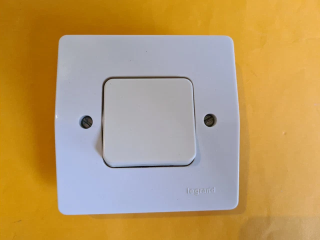LEGRAND 80500 OU 805 00 - Interrupteur Simple Allumage Neptune 2 Blanc ...