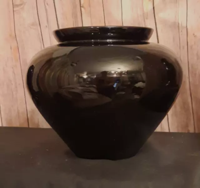 Royal Haegar Large Gloss Black Pottery, Planter Vase 11" x 8" Wt. 4lb.