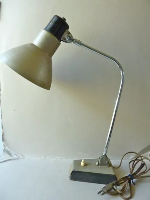 lampe de bureau, d'atelier, métal kaki et chrome, vintage, design des années 60