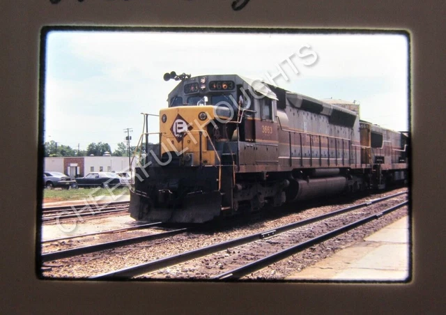 Original  '72 Ektachrome Slide EL Erie Lackawanna 3663 SDP45 Huntington    37T34