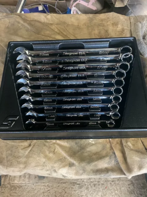 SNAP ON 10 Piece Metric Flank Drive Plus Combo Wrench Set 10 to 19
