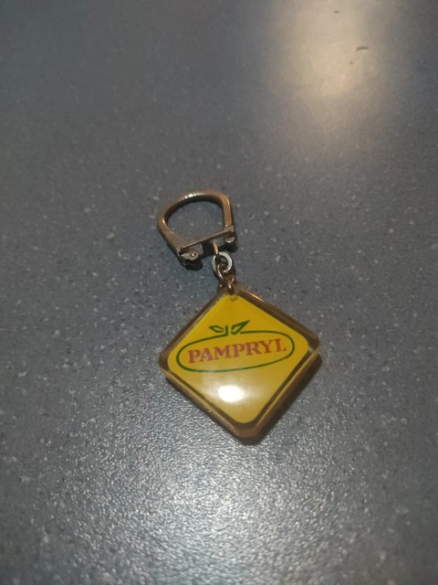 Porte-clés Vintage Rare Règle De Kiev - URSS Années 70 - En Métal Noir - Occasion Collector