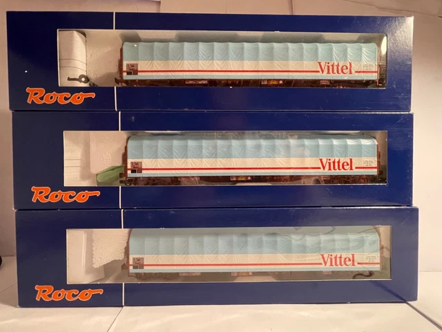 ROCO 66314 Lot de 3 Wagons à bogies Type Rils bâché Vittel Epoque IV SNCF