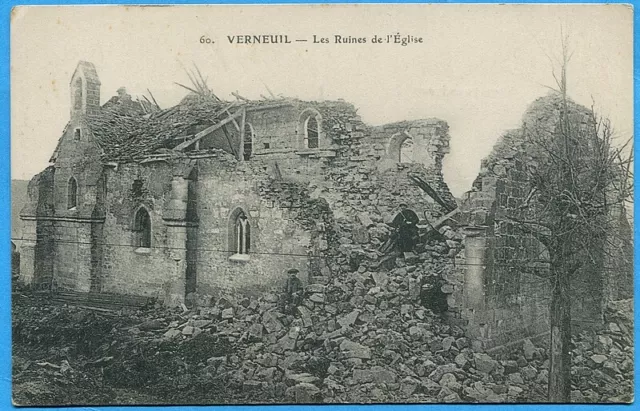 CPA : Verneuil - Les Ruines de l'Eglise