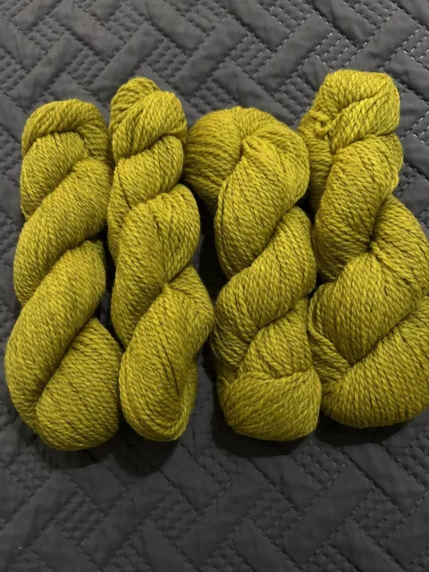 NICE Lot of 4 Skein #3 PURE Peruvian Wool Yarn 7.3oz 208gr 3015 Green