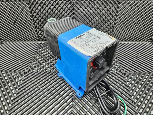 Pulsatron LPE4MA-VTC1-XXX, 115VAC Metering Pump 100psi, 44GPD