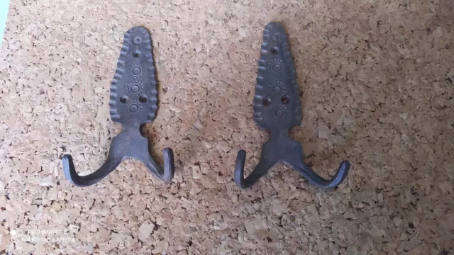 Old Primitive Cast Iron Hangers Coat Hat Hooks, Vintage Iron Towel Hooks, Rustic 3