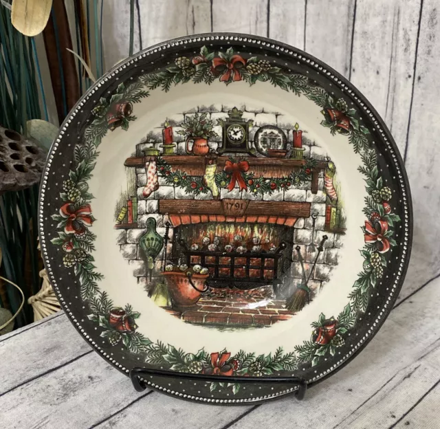 Royal Stafford Christmas Eve Fireplace Porcelain Soup/Salad/ Pasta  Bowl New