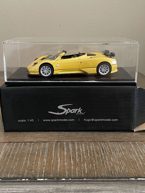 SPARK SPZP03 PAGANI Zonda Spyder Yellow 1.43