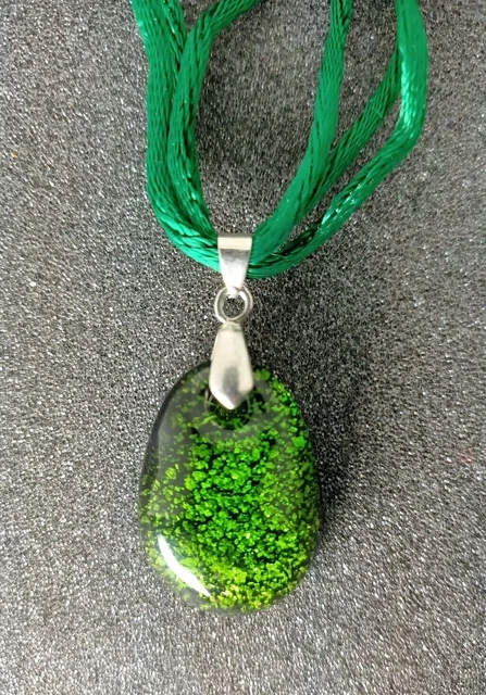 Pendentif Ancien En Verre De Murano Signé, Forme Goutte Couleur Ambre/noir - Très Bon état