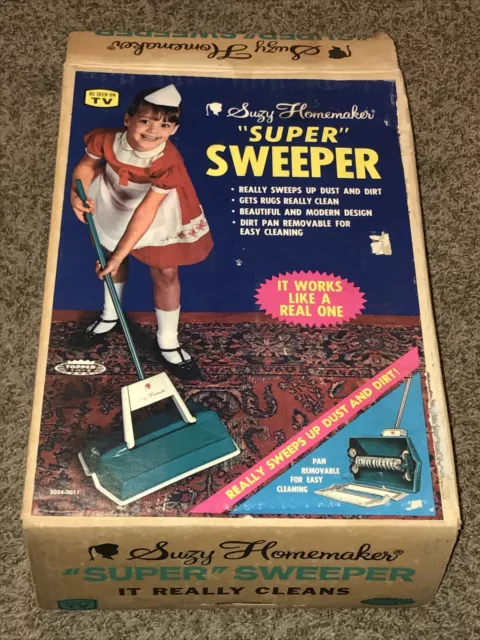 1960s Suzy Homemaker Super Sweeper  and box Rare!