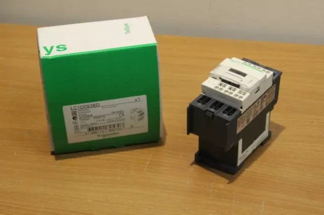 SCHNEIDER ELECTRIC LC1D093DB / Contacteur TeSys LC1D 3P AC3 440V 9A Bobine 24Vcc